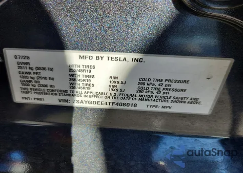 2026 Tesla Model Y z USA, uszkodzony, nr VIN 7SAYGDEE4TF408018